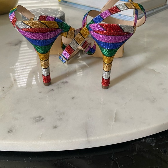 ✨NIB✨ Nina Vanna Heels in Rainbow 🌈 - Picture 4 of 6